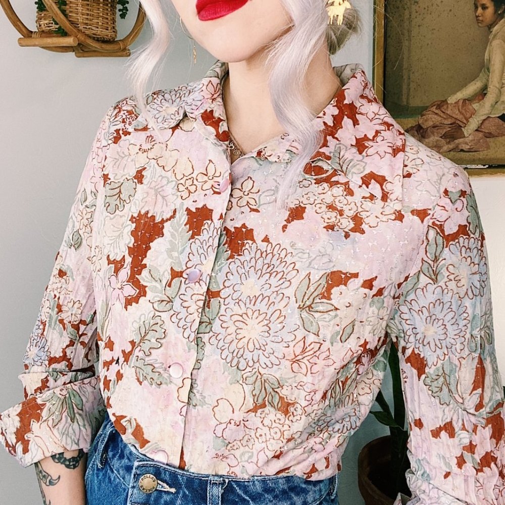 Vintage 1970s Dagger Collar Floral Blouse